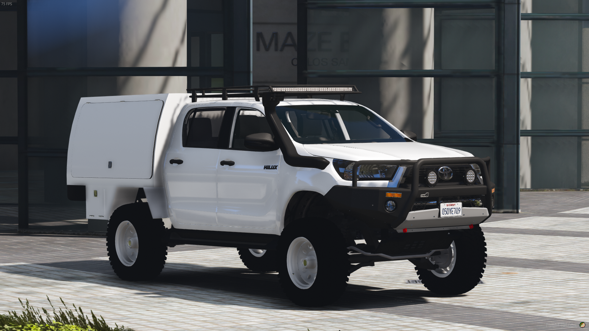 [CIV] Toyota Hilux SLR Canopy #5